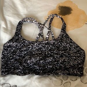 lululemon energy bra size 10